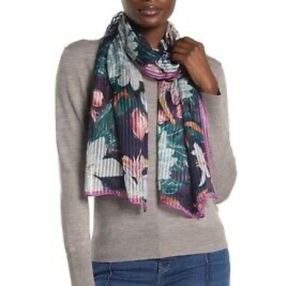 Vince Camuto Lightweight floral silk scarf